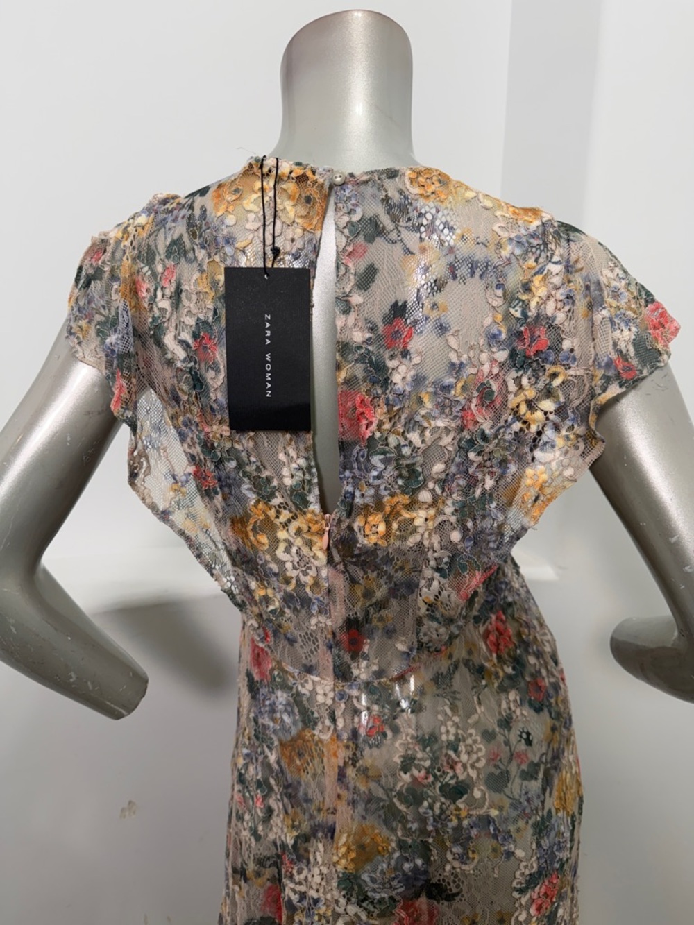 Zara Lace Midi Dress Multi Floral Cap Sleeve Size M - Picture 7 of 9
